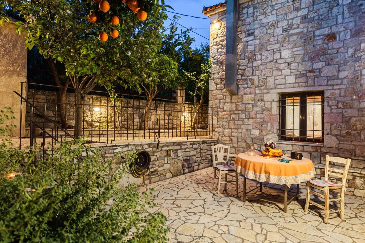 Petalidi Olive Garden Stone House Near The Beach Exteriér fotografie