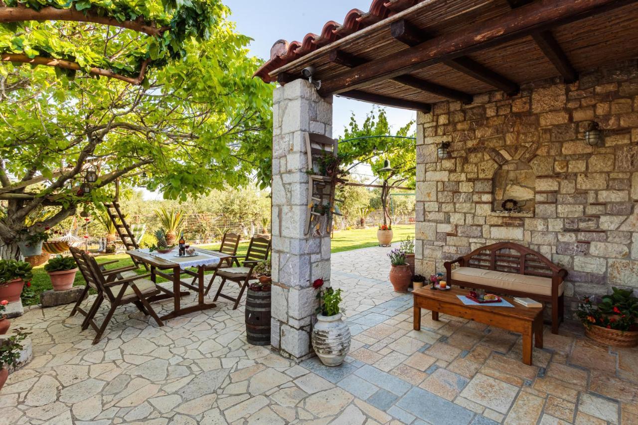 Petalidi Olive Garden Stone House Near The Beach Exteriér fotografie